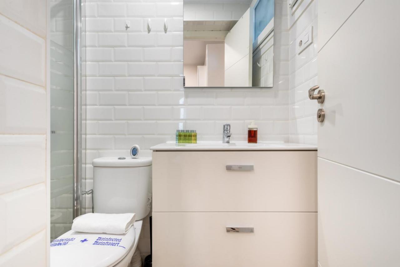 2 Bedrooms 1 Bathroom Furnished - Lavapies - Modern - Mintystay Мадрид Экстерьер фото